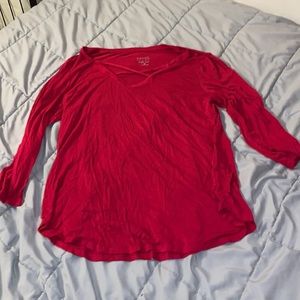 🎉5️⃣ for 2️⃣5️⃣ 🎉
 Beautiful red 3/4 sleeve top